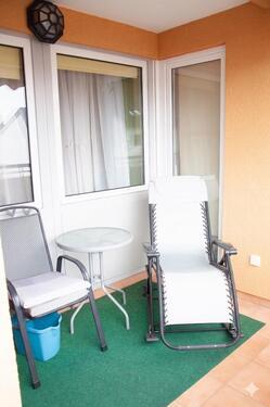 Foto - Große 3 Zimmer-Wohnung, auch gewerblich Nutzbar, 1 OG mit geräumigen Balkon