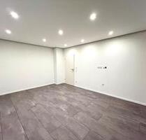 Frisch sanierte Eigentumswohnung mit Einzelgarage und Balkon - Wesseling