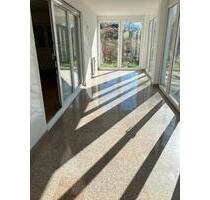 Einliegerwohnung mit Wintergarten - Birstein