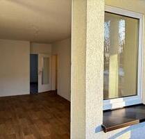Wohnen am Lindentempel: Sanierte 3-Raum-Wohnung mit Balkon - Plauen Alt Chrieschwitz
