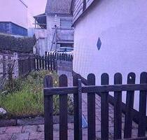 Haus in Königsau im Hunsrück. - 650,00&nbsp;EUR Kaltmiete, ca.&nbsp; 99,00&nbsp;m&sup2; in Budenheim (PLZ: 55257)