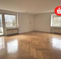 Helle 4-Zimmer-Wohnung mit Südost-Balkon & Garage - Nürnberg Altenfurt
