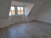 Foto - MODERNE FRISCH SANIERTE 4 RAUM WOHNUNG 91 QM IN LUDWIGSLUST ZU VERMIETEN