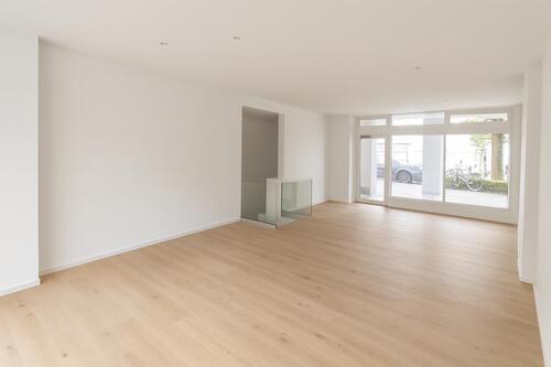 Foto - Repräsentative Gewerbefläche mit Seeblick [VAC-17655]