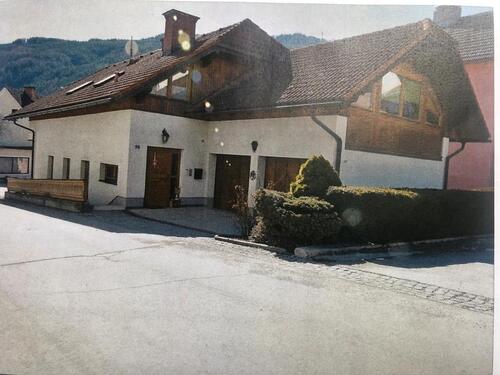 Foto - 3 Zimmer Einfamilienhaus zum Kaufen in Burghausen