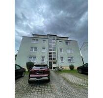 Schöne 2-Raum Wohnung: Otto-Walther-Straße 15 - Pirna