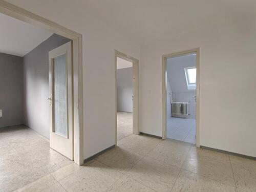 Foto - 2-Zimmer-Wohnung im Lindenhof mit EBK - sofort verfügbar!