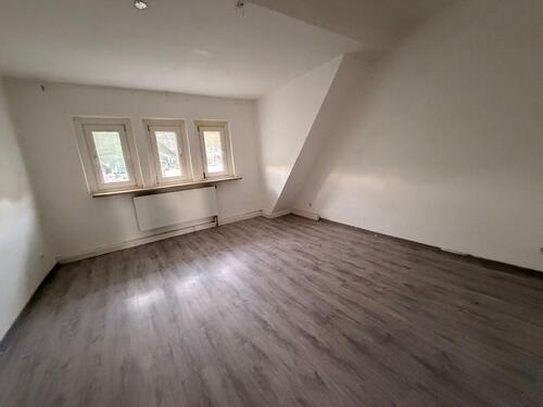 Foto - 4 Zimmer Dachgeschoßwohnung zur Miete in Gladbeck