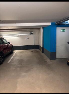 Foto - Tiefgaragenstellplatz - 80,00&nbsp;EUR Miete,