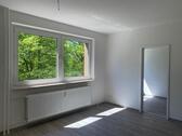 Foto - Sanierte und renovierte 2-Zimmer-Wohnung mit Balkon