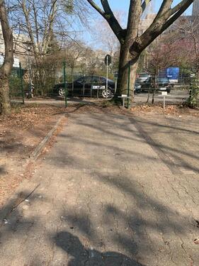 Foto - Privater Parkplatz Private Parking Spot for Rent in Kreuzberg