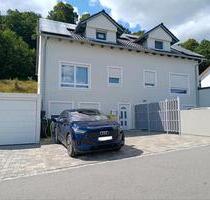 Energieeffiziente DHH mit ELW, Solaranlage und Speicher - Teublitz