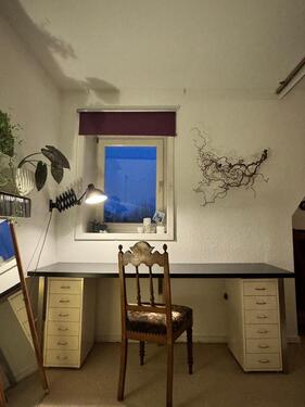 Foto - Arbeitsplatz Büroraum in wohnlicher Atmosphäre