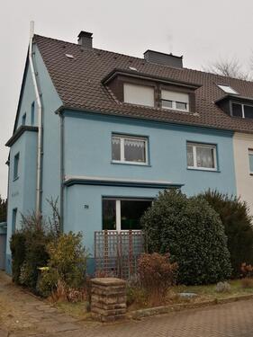 Foto - Dreifamilienhaus: Schöne Wohnung mit Balkon