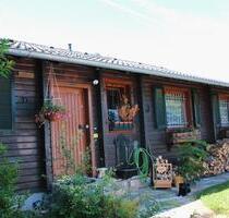 Idyllisches Holzblockhaus in der Eifel - Dahlem