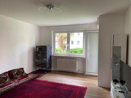 Foto - Kurzfristiger Einzug möglich - 2-Zimmer-Wohnung mit Tageslichtbad