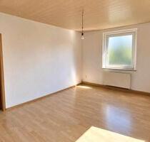 Gemütliche 2-Zimmer-Wohnung für eine Person in ruhiger Lage - Wilkau-Haßlau