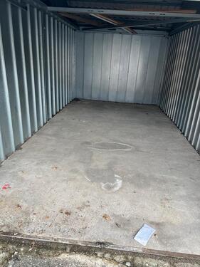 Foto - Garage mit Strom Marienbruchstrasse