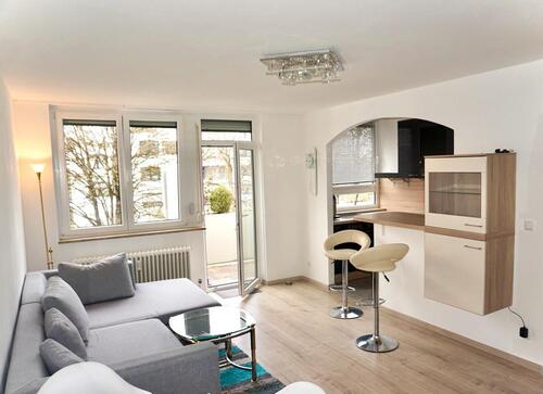 Foto - Vollständig möblierte 2-Zimmer-Wohnung mit sonnigem Westbalkon