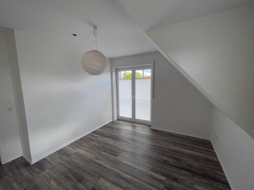 Foto - 3 Zimmer Dachgeschoßwohnung zur Miete in Uplengen