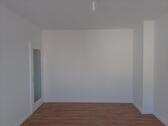Foto - Anfragen NUR per Email. 1-Zimmer Wohnung in der Nähe der Innenstadt.