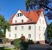 Drei-Zimmer-Wohnung - 400,00 EUR Kaltmiete, in Zwickau (PLZ: 08066) Auerbach