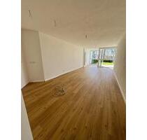 Moderne 2-Zimmer-Wohnung mit Weitblick im Herzen von Waldkirchen - lichtdurchflutet & barrierearm