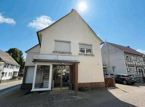 Foto - 7 Zimmer Einfamilienhaus zum Kaufen in Hofgeismar