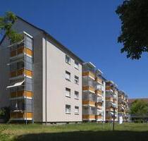 Sonnige 3-Raum-Wohnung mit Balkon; Blick ins Grüne - Riesa