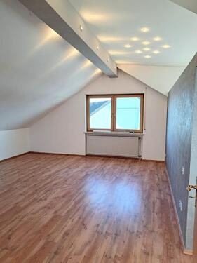 Foto - Helle 4,5 Zimmer-Wohnung in Wilhermsdorf