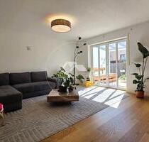 Stilvolle Doppelhaushälfte mit Kamin, großem Garten & gehobener Ausstattung - Parsberg
