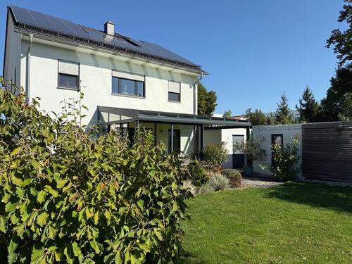 Foto - 6 Zimmer Einfamilienhaus zum Kaufen in Leipzig