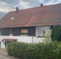Großzügiges Einfamilienhaus mit großem Grundstück in Hohenöllen - Medard