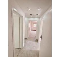 Frisch kernsanierte und gepflegte 3 Zimmer-Wohnung - Hagen Hohenlimburg