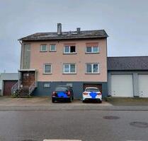 Mehrfamilienhaus zu Verkaufen - 385.000,00 EUR Kaufpreis, ca.  285,00 m² in Dickenschied (PLZ: 55483)