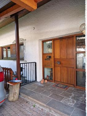 Foto - Einfamilienhaus mit Einliegerwohnung