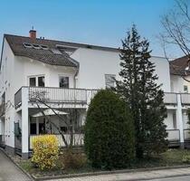Walluf: Zwischen Reben und Rhein - Moderne 2 Zi.-Wohnung mit EBK, Balkon, Garagenstellplatz