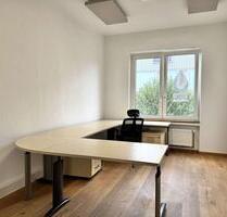Loft-Büro mit Lastenaufzug, kleinem Lager & Küche - Karlsruhe Mühlburg