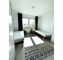 Zentrale 1-Zimmer-Wohnung mit Balkon – perfekt für Singles oder Pendler! - Berlin Treptow-Köpenick