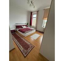 4 Zimmer Wohnung mit Balkon und Badewanne - Plauen Bahnhofsvorstadt