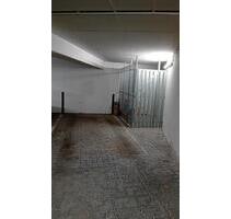 Tiefgaragenstellplatz im Landkreis München zu Vermieten - Unterhaching
