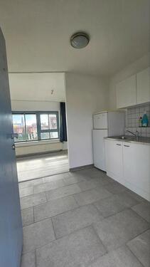 Foto - [Verkauf] Renovierte 1 Zimmerwohnung MIT Stellplatz