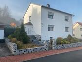 Foto - Einfamilienhaus in Dautphetal - 350.000,00&nbsp;EUR Kaufpreis, ca.&nbsp; 140,00&nbsp;m&sup2;