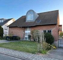 Großzügige 2 ZKDB Wohnung + Tiefgaragenstellplatz ohne Makler - Euskirchen