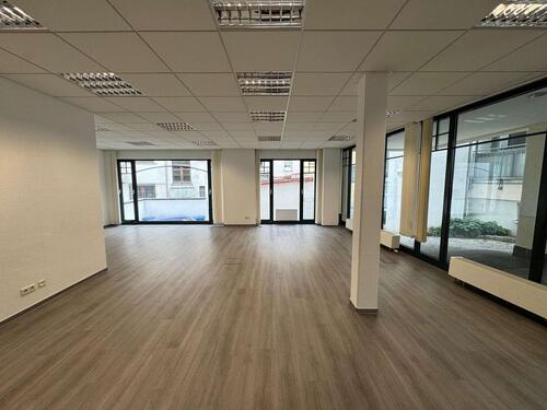 Foto - Attraktives Ladengeschäft bzw. Gewerbefläche im Stadtzentrum von Sigmaringen zur Miete