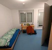Wohnung für Studenten - 323,00&nbsp;EUR Kaltmiete, ca.&nbsp; 17,00&nbsp;m&sup2; in Karlsruhe (PLZ: 76187) Knielingen