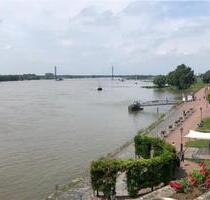 Wohnung zu vermieten mit Balkon und Rheinblick, möbliert - Rees
