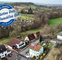 DIETZ: Kernsanierte 3-Zimmer-Wohnung in Feldrandlage von Unter-Schweinheim! Inkl. neuer Einbauküche! - Aschaffenburg Gailbach