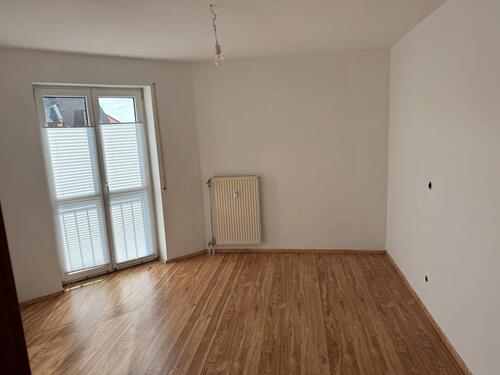 Foto - Etagenwohnung in Neutraubling zur Miete