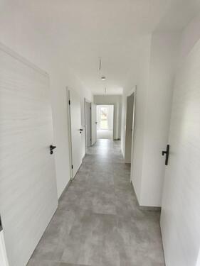 Foto - Zwei identische barrierefrei 3 Zimmerwohnung mit Balkon, Erstbezu